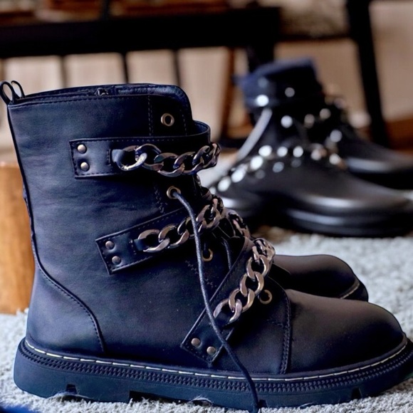 Lace up chain pu leather combat boots - Picture 2 of 5